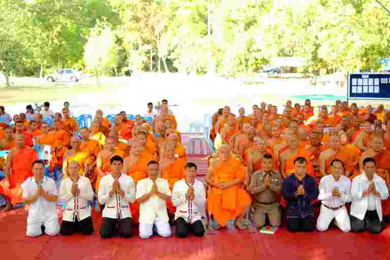 “วิทยาลัยสงฆ์ร้อยเอ็ด จัดโครงการปฏิบัติธรรมวิปัสสนากัมมัฏฐานนิสิต ประจำปี ๒๕๖๒”