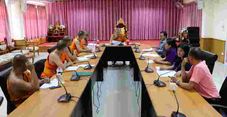 “วิทยาลัยสงฆ์ร้อยเอ็ดประชุมมอบหมายภาระงานคณะกรรมการฝ่ายเลขานุการ”